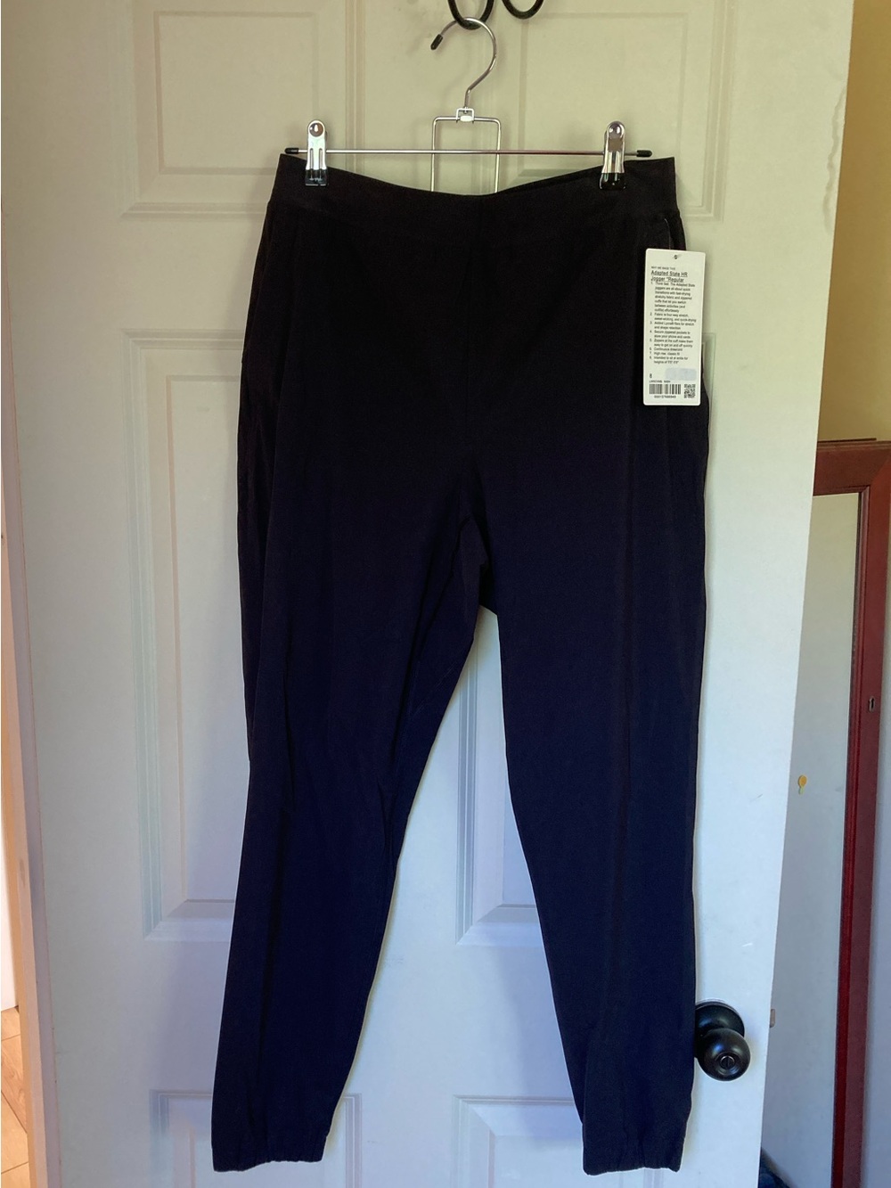 lululemon athletica Black Women's Track Pants - Tapered Jogger